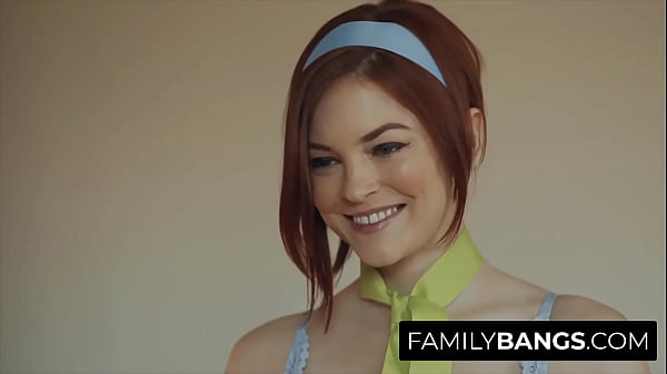 FamilyBangs.com ⭐ Esposas calientes celebrando su aniversario con un desayuno orgásmico, Bree Daniels, Alexis Fawx