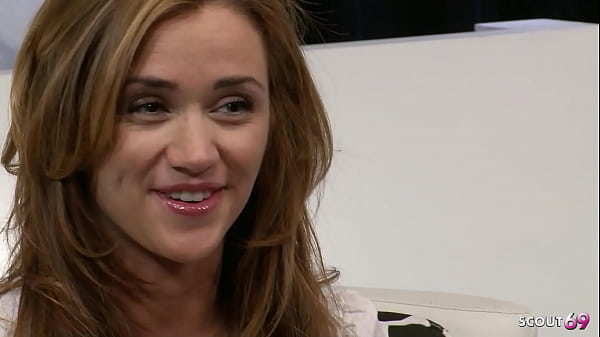 小奶子姜健身影响者青少年希瑟·赫尔利引诱试镜他妈的