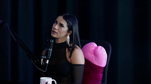 He was a three-time champion in the brs, he was very upset, and the insecurities of women... - Val Mineirinha on Swing Cast (SHEER/RED)