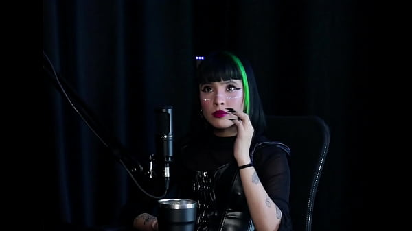 Deu conselhos às pessoas sobre relacionamentos e quer um relacionamento aberto - Carol RHCP (SHEER/RED)