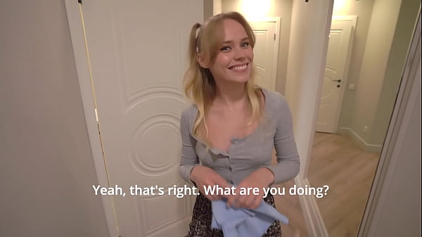 Fratellastro, perché non mi presti attenzione, voglio succhiarti il ​​cazzo e sborrarmi calda in faccia