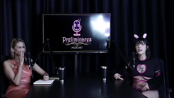 Si quieres hacer cosplay de One Piece, un hombre debe tener buen sentido del humor y saber chupar coños - Yummi Paradise (SHEER/RED)