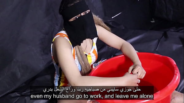 Beautiful Teen teases anal