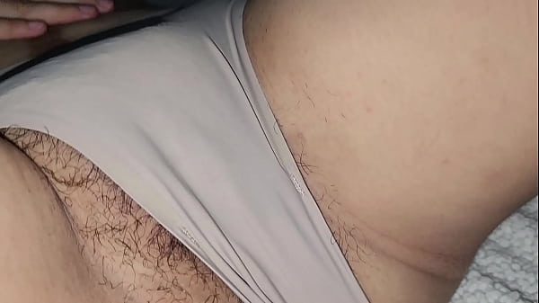 Il piccolo pene del mio fratellastro