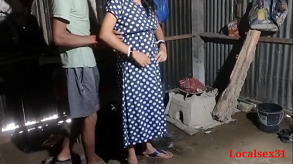 Sexe d'une fille indienne locale dans un village avec une grosse bite (vidéo officielle de Localsex31)