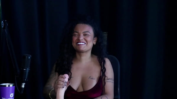 Safada demonstriert ihren Blowjob, nachdem sie gesagt hat, dass die Erstellung von Inhalten eine langfristige Investition sei – Ga&uacute_cha Yasmin (SHEER/RED)