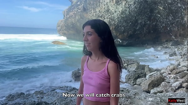 Fucking a stranger with whom we are stuck on a desert island - Creampie