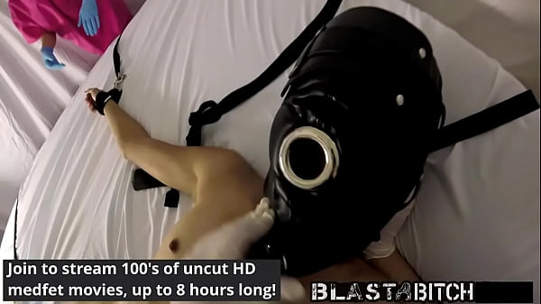 Sandra Chappelles Muschi wird voller Sperma gespritzt