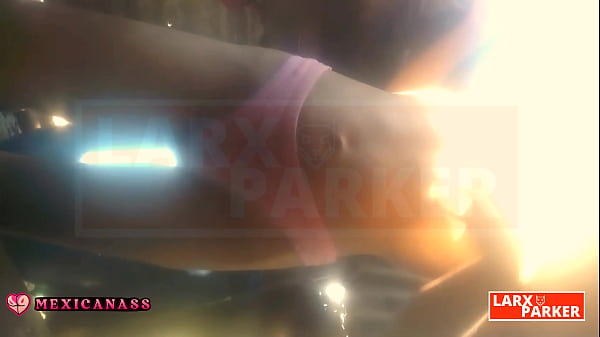 Kassandra desde su casa sigue enviando sus videos para el Casting Virtual mostrando su vagina y ano