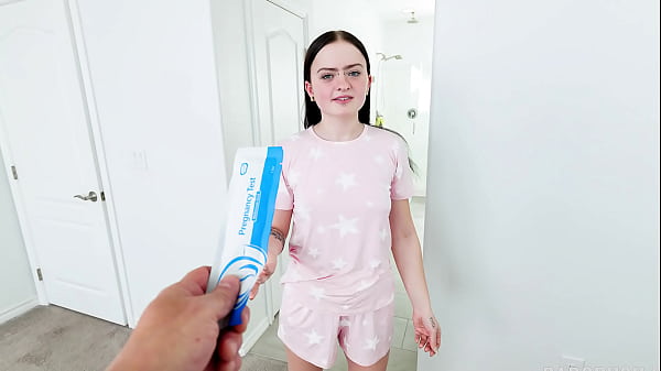 Calde e stupende strisce adolescenti - Fuck_up_family