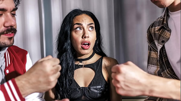 石头、剪子、布、小穴 比安卡·刘海、纳德·纳斯蒂、迪伦·莱杰