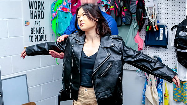 What'_s Under the Jacket? the Security Guard Asked! - Shopliftersex