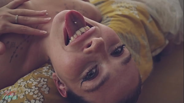 L'INFLUENCER ARGENTINA È STATO SCOPATO DA UN FOTOGRAFO DURANTE UN CASTING!