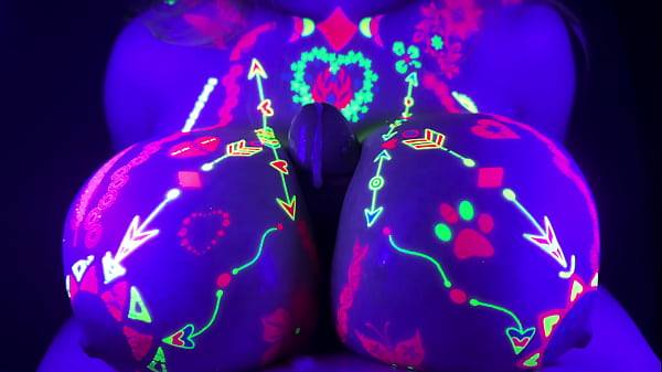 ¡Únete a este RETO HENTAI TITFUCK! COSMOTITOS DE NEÓN Alucinantes | lilykoti