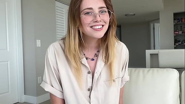 Người bạn thân nhất của Tomboy chứng minh cô ấy không phải là người đồng tính nữ ~ Lucy Foxx ~ Giả tưởng gia đình ~ Scott Stark