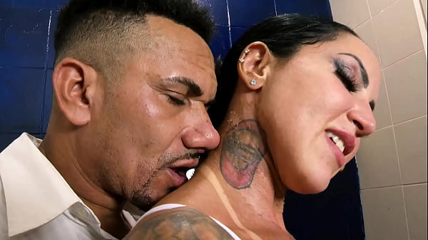 El nuevo empleado ya conquistó al jefe, ¿talento o suerte?