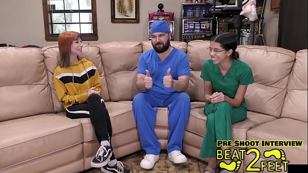 Fuß-Casting-Couch – Ditria Rose