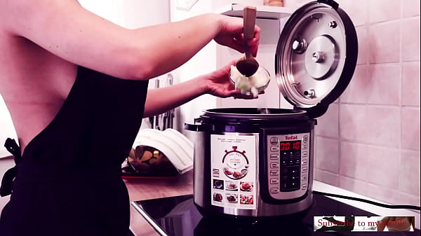 Cocinando desnuda con Thelma Episodio 3: risotto