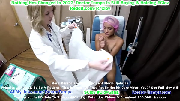 Sexy teen Teen performs