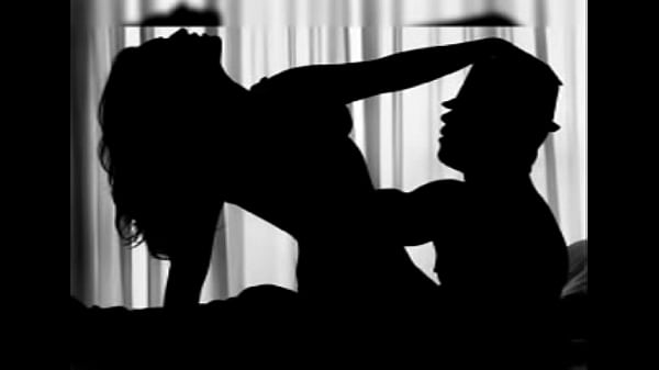 BEIM FICKEN EINER REIFEN NACHBARN ZU OSTERN (NUR AUDIO) HÖRT DIE REIFE FRAU NICHT AUF ZU STÖHNEN, WÄHREND SIE FICKT, UND IHREN GEWÜNSCHTEN ARSCH ZU FÜHLEN