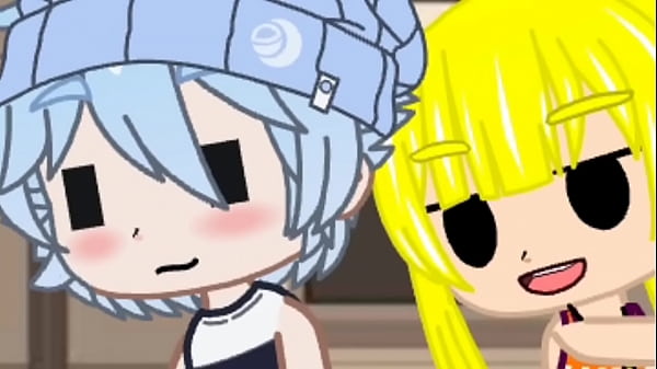 Gostosa faz sexo com 3 ninfetos