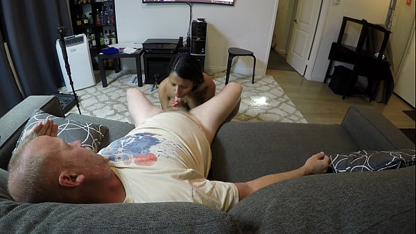 Pose sensuali della ragazza