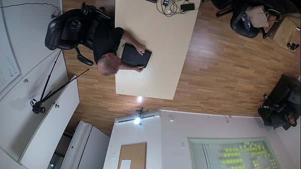 Heißes, süßes Teen tanzt - Blowjob