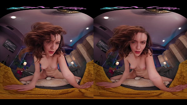 Beautiful Teen models brunette