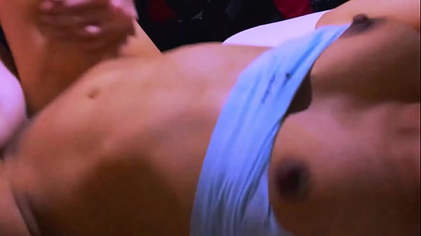 Nóng bỏng hấp dẫn trêu chọc tuổi teen - teen