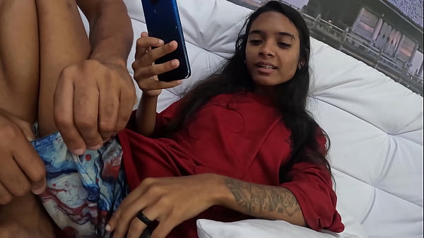 Carioca arrives and gets ready to get ready to get ready at Ted's mansion