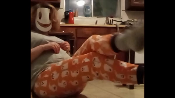 Allenamento grigio promozionale - ISCRIVITI AL NOSTRO ABBONAMENTO PER ACCEDERE A CENTINAIA DI ALTRI VIDEO E CONTI