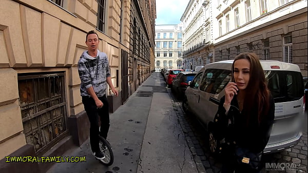 Sexy Teen Girl se déshabille en real_amateur