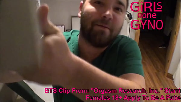 SFW - NonNude BTS de Maria Santos & # 039_ Orgasm Research Inc, Double Trouble Bloopers, assista ao filme inteiro em GirlsGoneGyno Reup
