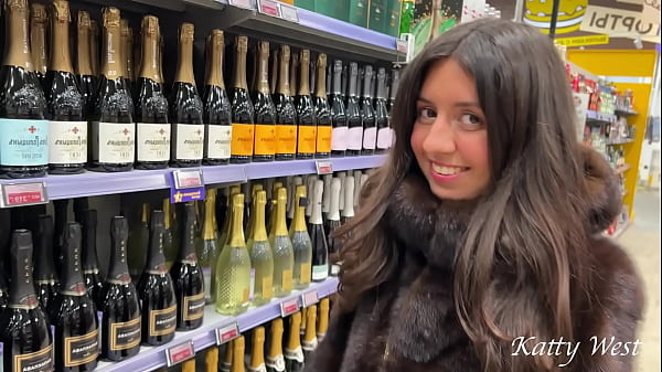 Eiaculazione Teen si spoglia - sexy