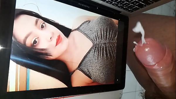 Lovely Teen Girl performs in teen