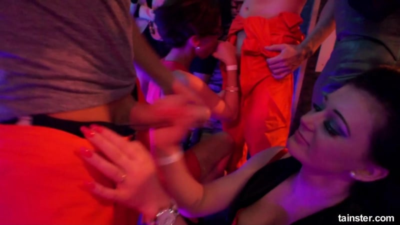 Dso jailhouse scopa parte 1 cam 2 [grandi tette, anale, pompino, orgia di sesso ubriaco, sesso ubriaco, orgia hardcore, leccata di fica, uniforme]