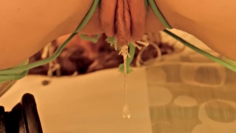 Große Auswahl an leckenden Fotzen mit Wasserfall 💦 [grool cremige Muschi, Smegma-Saft tropft, Dildo | [Porno mit auslaufender Muschi]