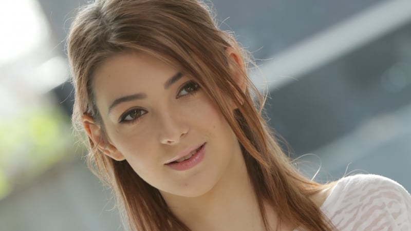 Tera link (diario d'amore)[2017, pompino, grosso cazzo, ragazze, bruna, uno contro uno, sborrata, tette piccole, hardcore, tutto sesso, 1080p]